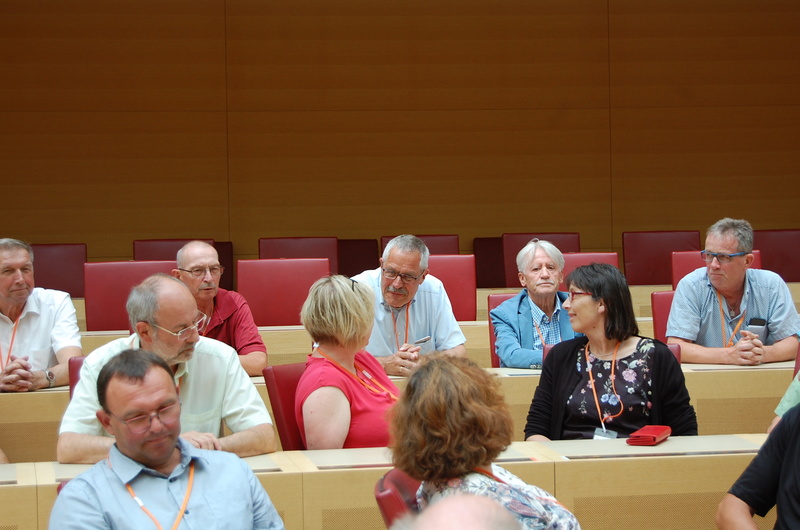 Auf Einladung der Landtagsabgeordneten Barbara Becker kamen 2019 insgesamt fast 200 Kommunalpolitiker/innen aus allen Ecken des Stimmkreises Kitzingen per Landtagsfahrt mit nach M&uuml;nchen<br />