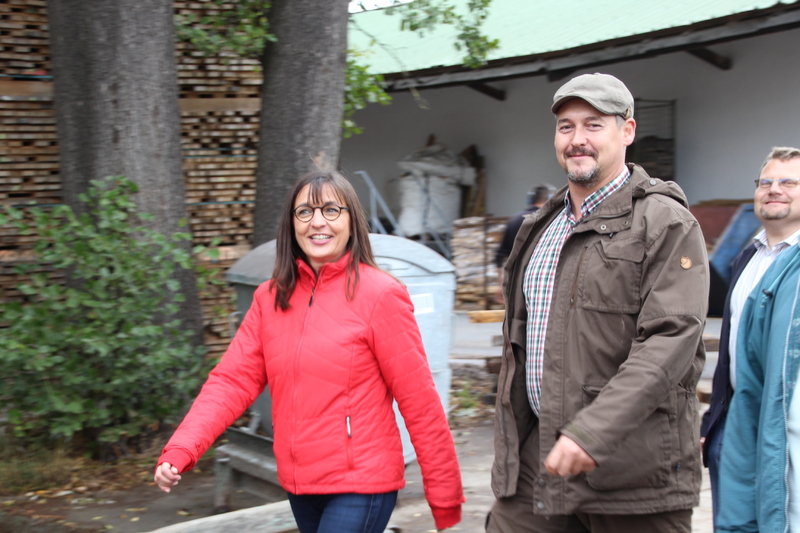 Unser Wald ver&auml;ndert sich - Eine Veranstaltung von Barbara Becker, MdL mit Waldgang und Betriebsbesichtigung in Geiselwind am 2.10.2019<br />